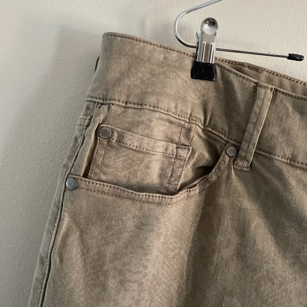 Torrid Women Plus Sz 28R Tan Python Super Soft Jegging Skinny High-Rise Jean NWT - Picture 7 of 15
